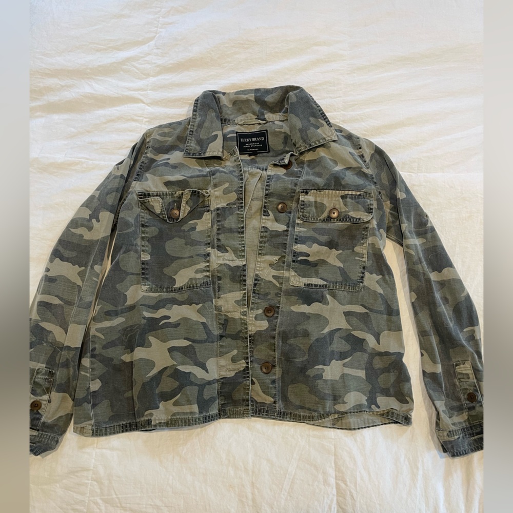 Lucky Brand call jacket. Camouflage. Size S